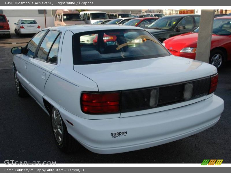 Bright White / Graphite 1998 Oldsmobile Achieva SL