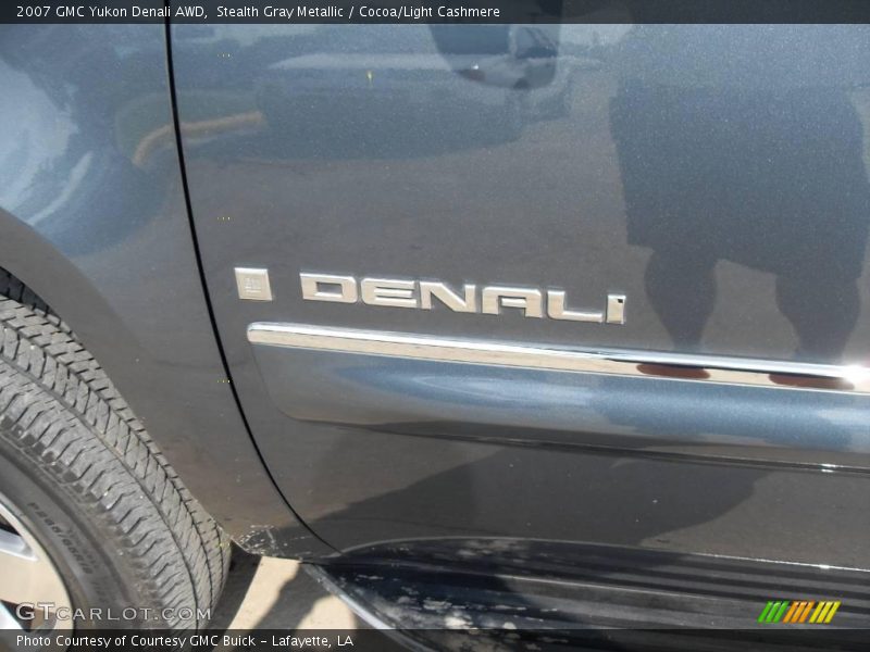 Stealth Gray Metallic / Cocoa/Light Cashmere 2007 GMC Yukon Denali AWD