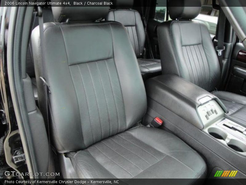 Black / Charcoal Black 2006 Lincoln Navigator Ultimate 4x4