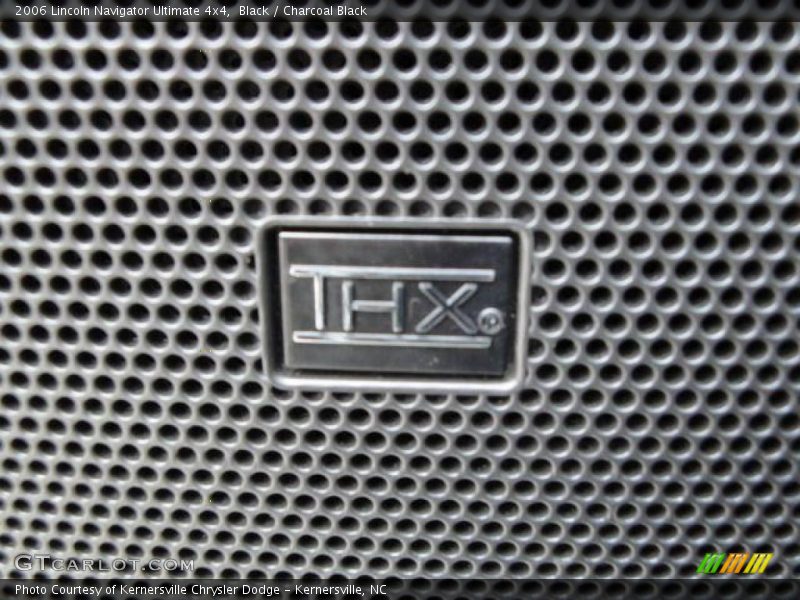 Black / Charcoal Black 2006 Lincoln Navigator Ultimate 4x4