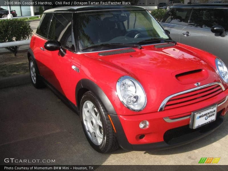 Chili Red / Octagon Tartan Red/Panther Black 2006 Mini Cooper S Hardtop