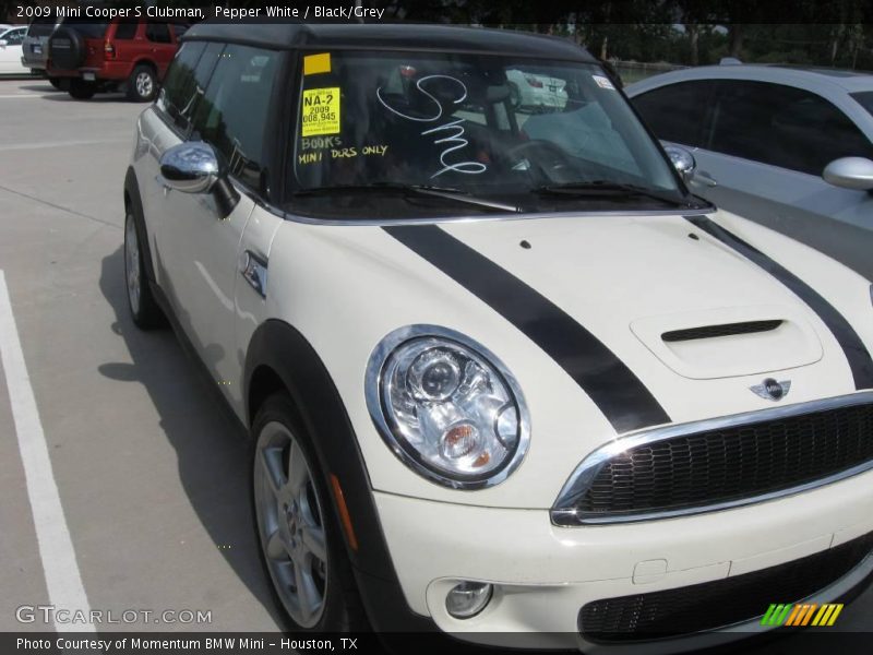 Pepper White / Black/Grey 2009 Mini Cooper S Clubman