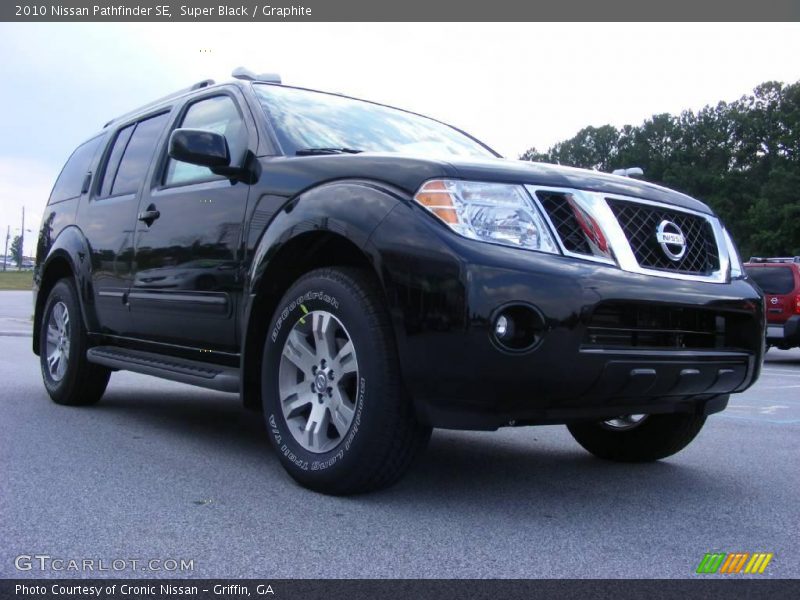 Super Black / Graphite 2010 Nissan Pathfinder SE