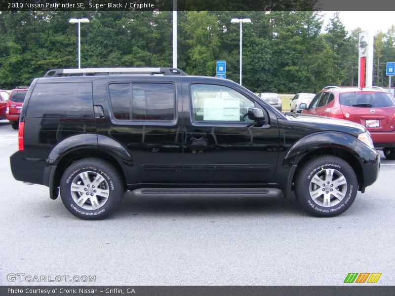 Super Black / Graphite 2010 Nissan Pathfinder SE