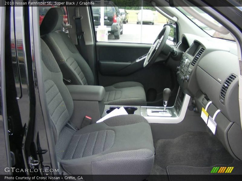 Super Black / Graphite 2010 Nissan Pathfinder SE