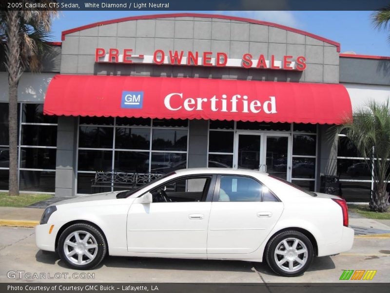 White Diamond / Light Neutral 2005 Cadillac CTS Sedan