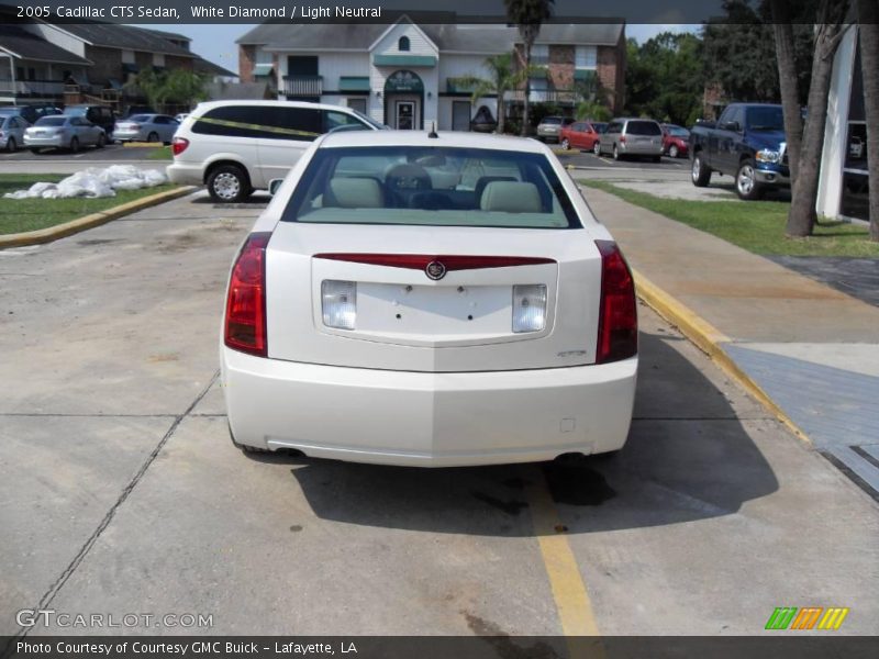 White Diamond / Light Neutral 2005 Cadillac CTS Sedan
