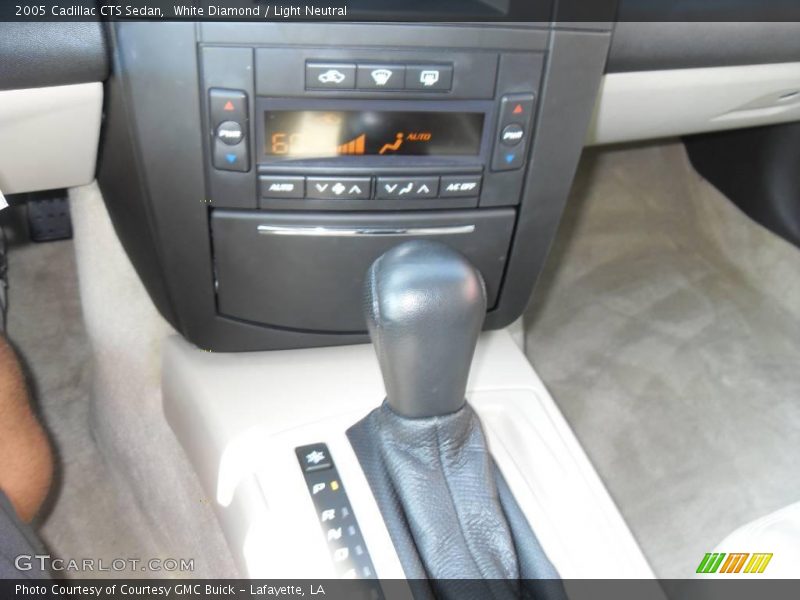 White Diamond / Light Neutral 2005 Cadillac CTS Sedan