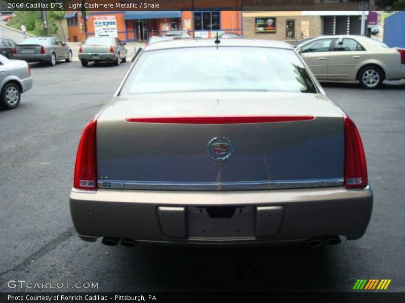 Light Cashmere Metallic / Shale 2006 Cadillac DTS