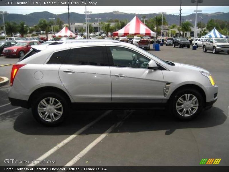 Radiant Silver / Titanium/Ebony 2010 Cadillac SRX V6