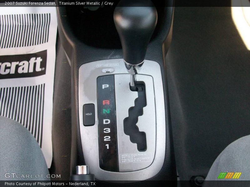 Titanium Silver Metallic / Grey 2007 Suzuki Forenza Sedan