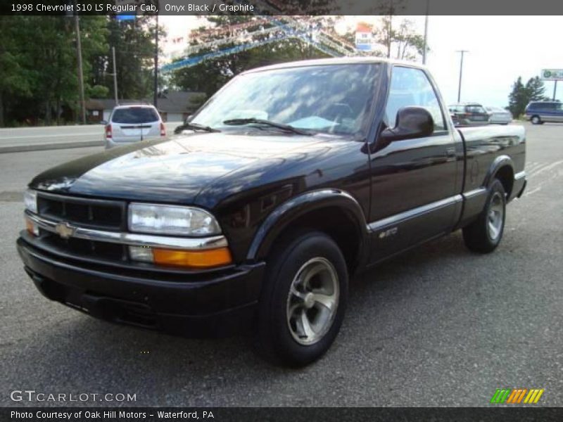 Onyx Black / Graphite 1998 Chevrolet S10 LS Regular Cab