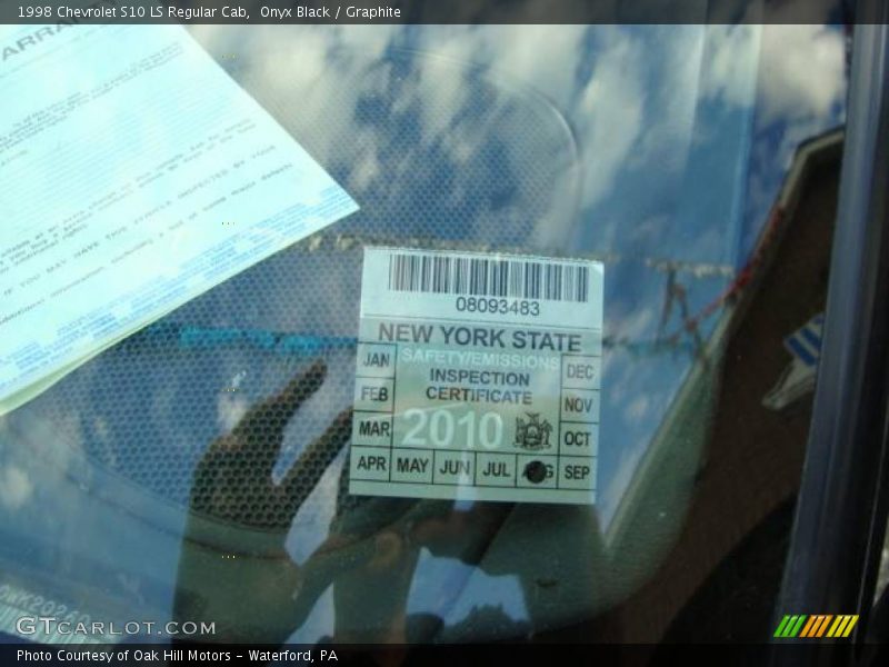 Onyx Black / Graphite 1998 Chevrolet S10 LS Regular Cab