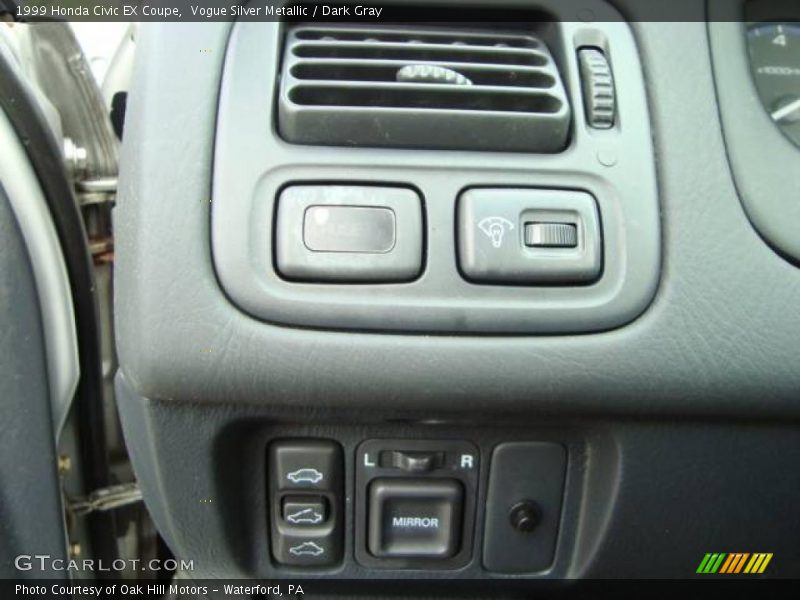 Vogue Silver Metallic / Dark Gray 1999 Honda Civic EX Coupe