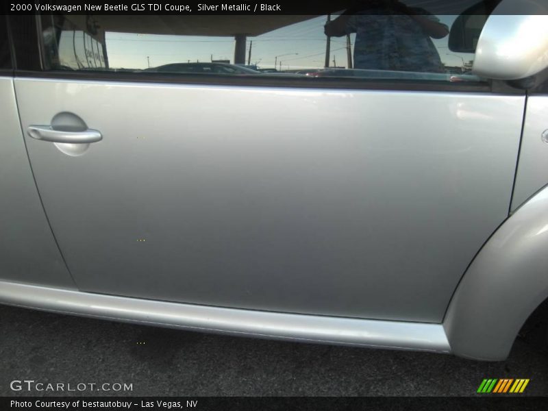 Silver Metallic / Black 2000 Volkswagen New Beetle GLS TDI Coupe