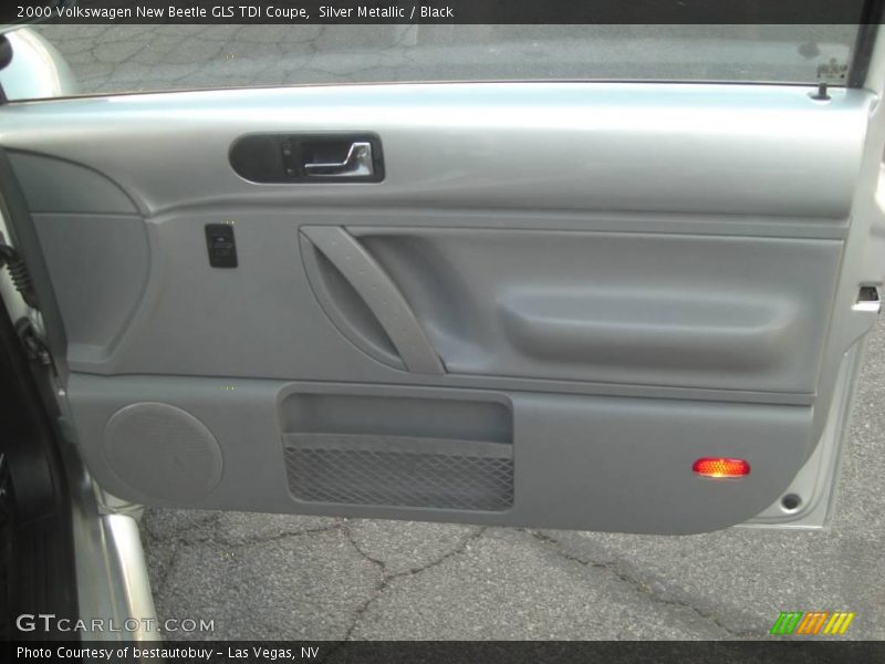 Silver Metallic / Black 2000 Volkswagen New Beetle GLS TDI Coupe