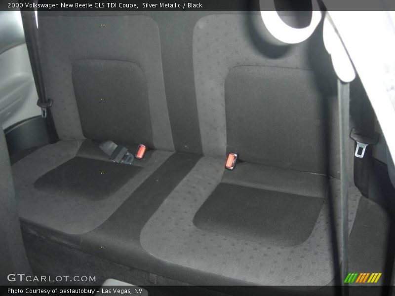 Silver Metallic / Black 2000 Volkswagen New Beetle GLS TDI Coupe