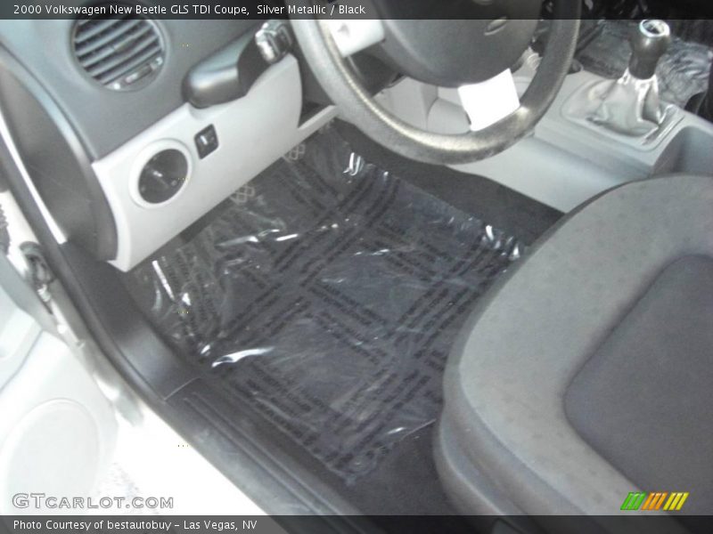 Silver Metallic / Black 2000 Volkswagen New Beetle GLS TDI Coupe