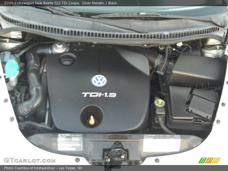 Silver Metallic / Black 2000 Volkswagen New Beetle GLS TDI Coupe