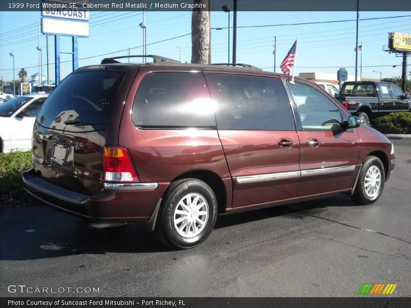 Cabernet Red Metallic / Medium Graphite 1999 Ford Windstar SE