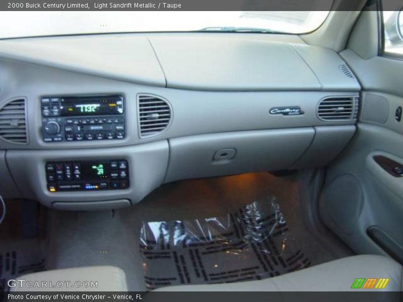 Light Sandrift Metallic / Taupe 2000 Buick Century Limited
