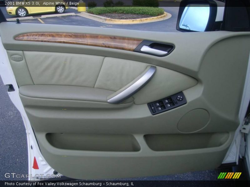 Alpine White / Beige 2001 BMW X5 3.0i