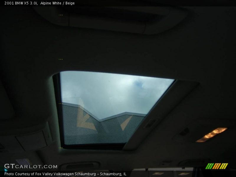 Alpine White / Beige 2001 BMW X5 3.0i