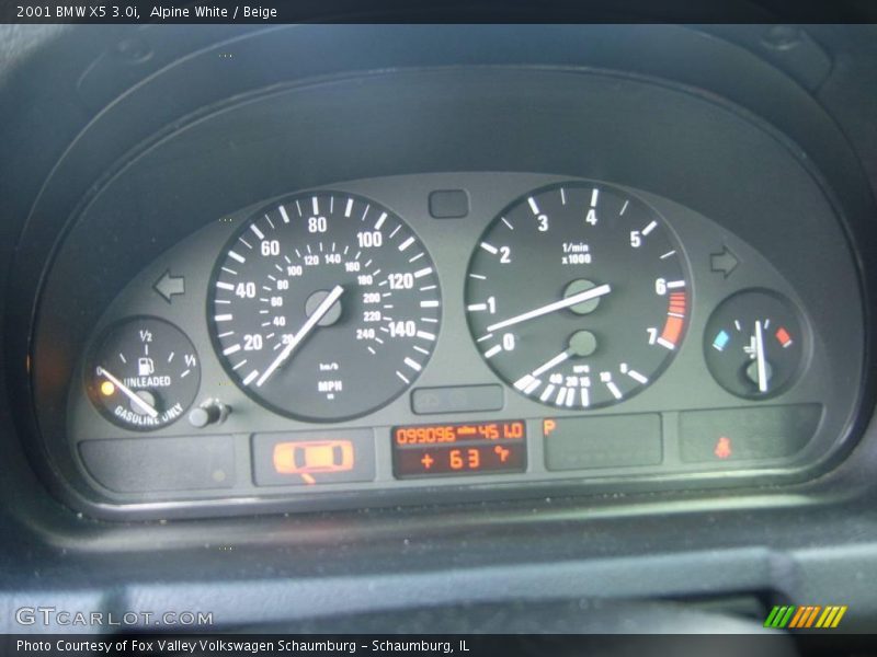 Alpine White / Beige 2001 BMW X5 3.0i