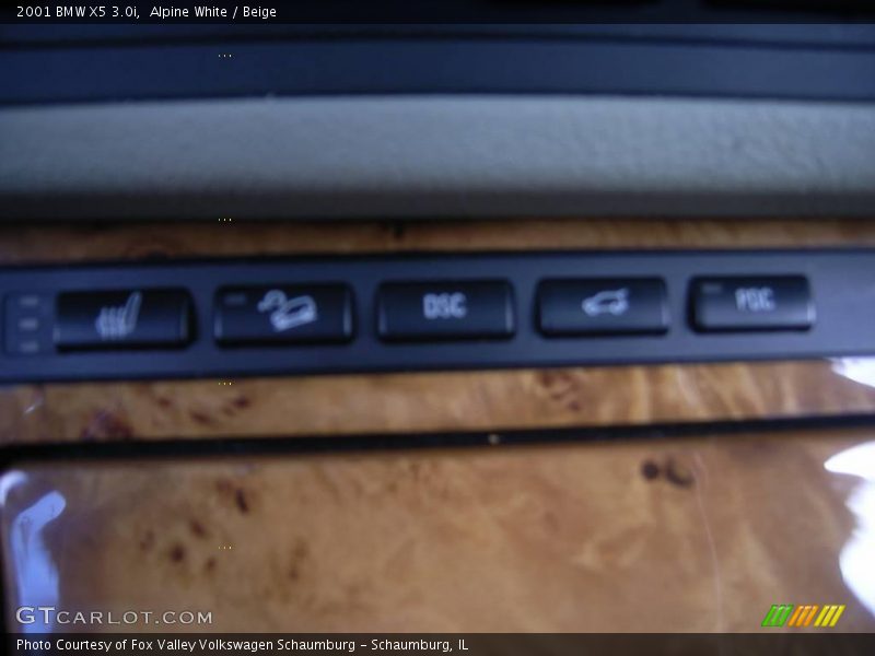 Alpine White / Beige 2001 BMW X5 3.0i