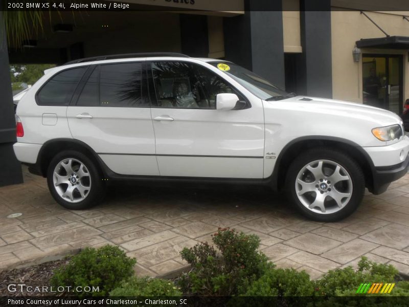 Alpine White / Beige 2002 BMW X5 4.4i
