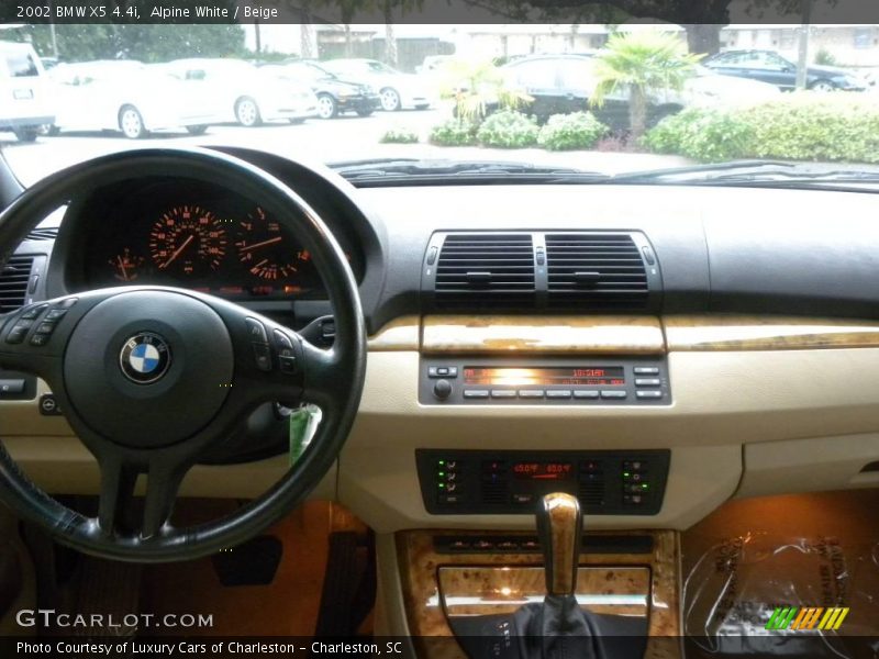 Alpine White / Beige 2002 BMW X5 4.4i