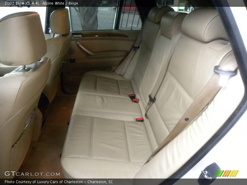 Alpine White / Beige 2002 BMW X5 4.4i