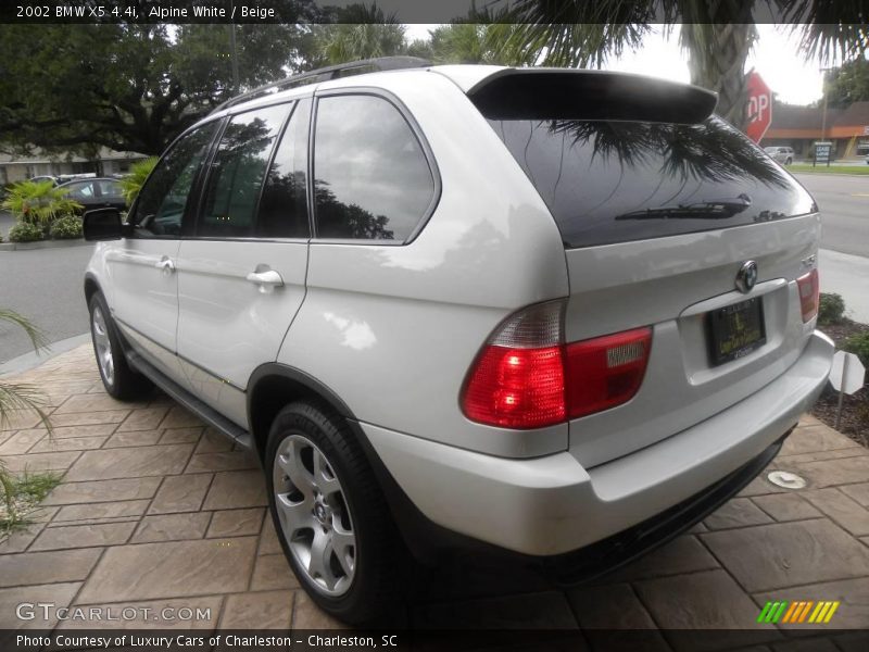 Alpine White / Beige 2002 BMW X5 4.4i
