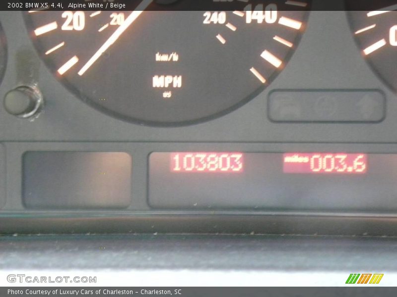 Alpine White / Beige 2002 BMW X5 4.4i