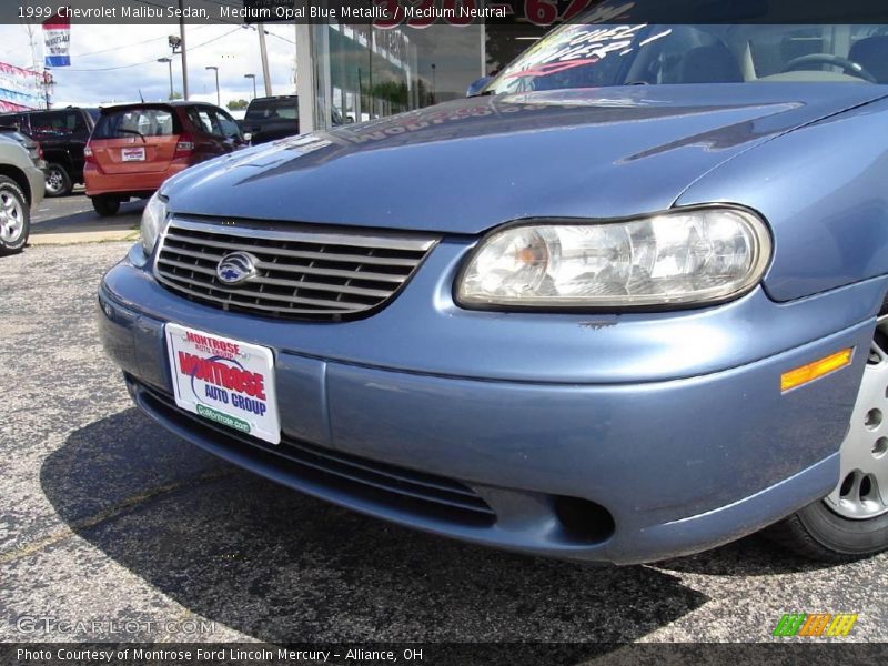 Medium Opal Blue Metallic / Medium Neutral 1999 Chevrolet Malibu Sedan