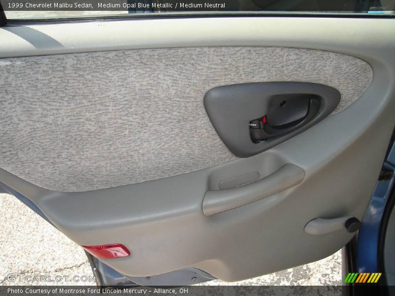Medium Opal Blue Metallic / Medium Neutral 1999 Chevrolet Malibu Sedan