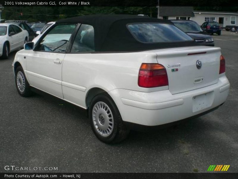 Cool White / Black 2001 Volkswagen Cabrio GLS