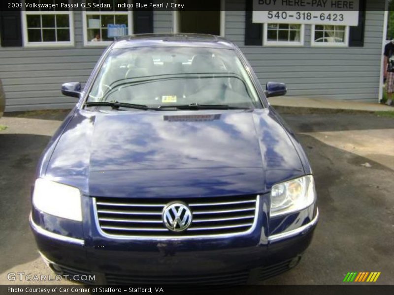 Indigo Blue Pearl / Grey 2003 Volkswagen Passat GLS Sedan