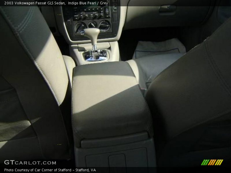 Indigo Blue Pearl / Grey 2003 Volkswagen Passat GLS Sedan
