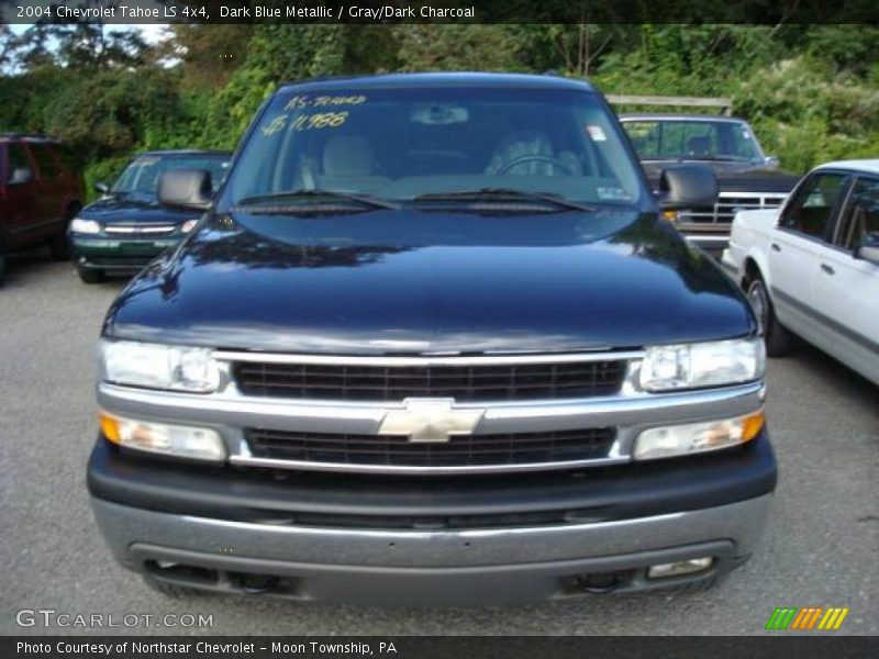 Dark Blue Metallic / Gray/Dark Charcoal 2004 Chevrolet Tahoe LS 4x4