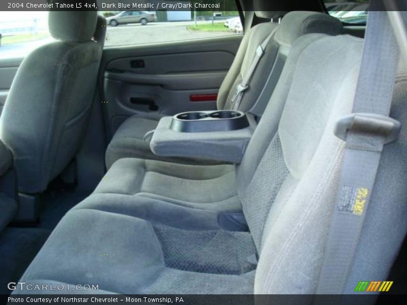 Dark Blue Metallic / Gray/Dark Charcoal 2004 Chevrolet Tahoe LS 4x4