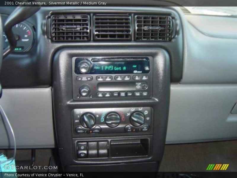 Silvermist Metallic / Medium Gray 2001 Chevrolet Venture
