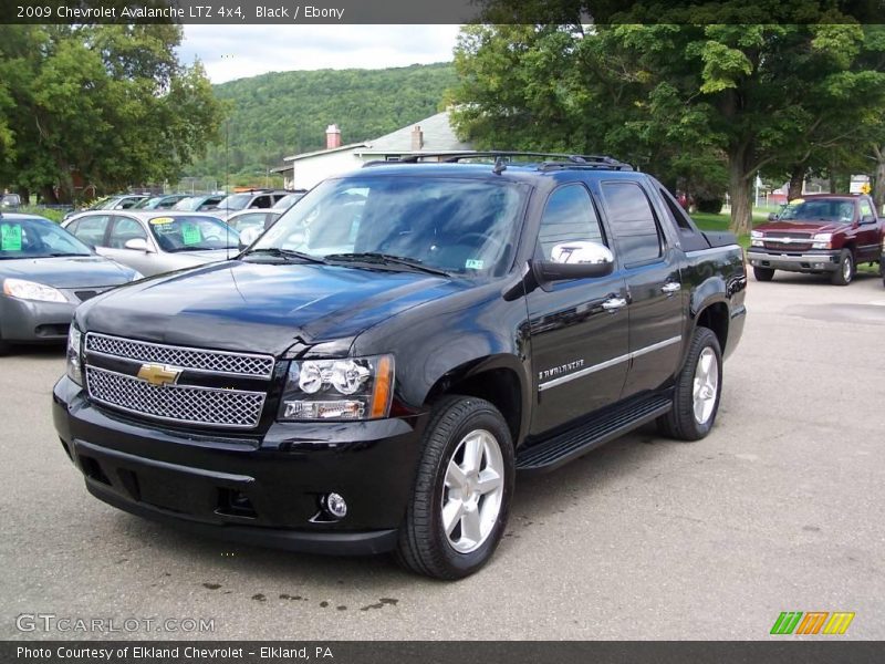 Black / Ebony 2009 Chevrolet Avalanche LTZ 4x4