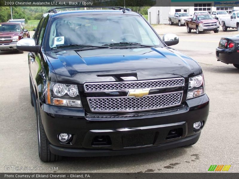 Black / Ebony 2009 Chevrolet Avalanche LTZ 4x4
