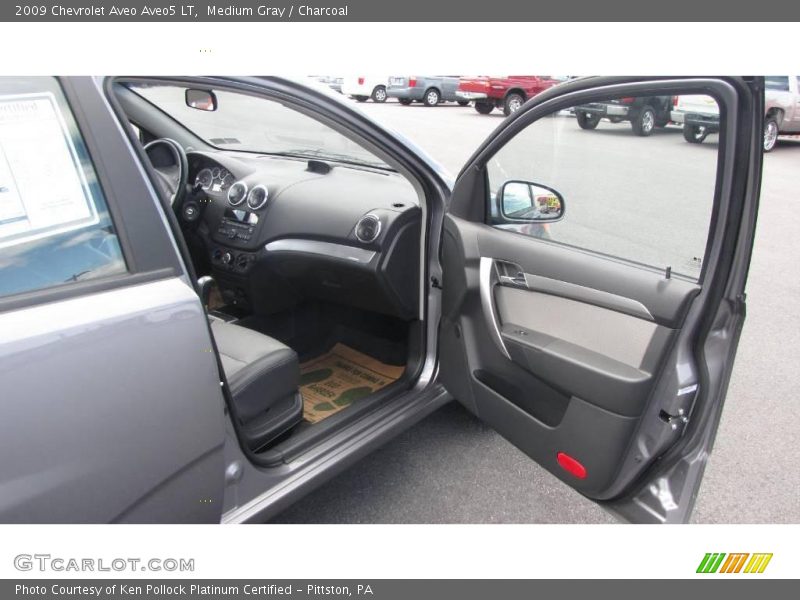 Medium Gray / Charcoal 2009 Chevrolet Aveo Aveo5 LT