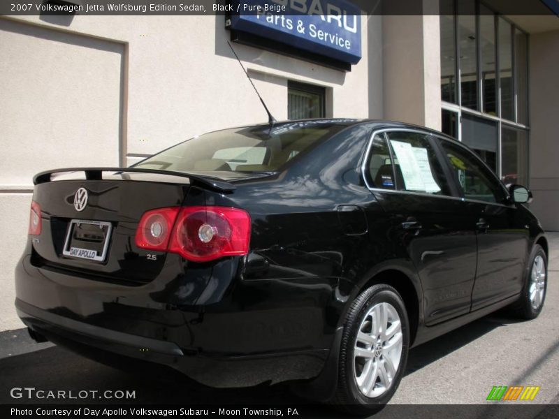 Black / Pure Beige 2007 Volkswagen Jetta Wolfsburg Edition Sedan