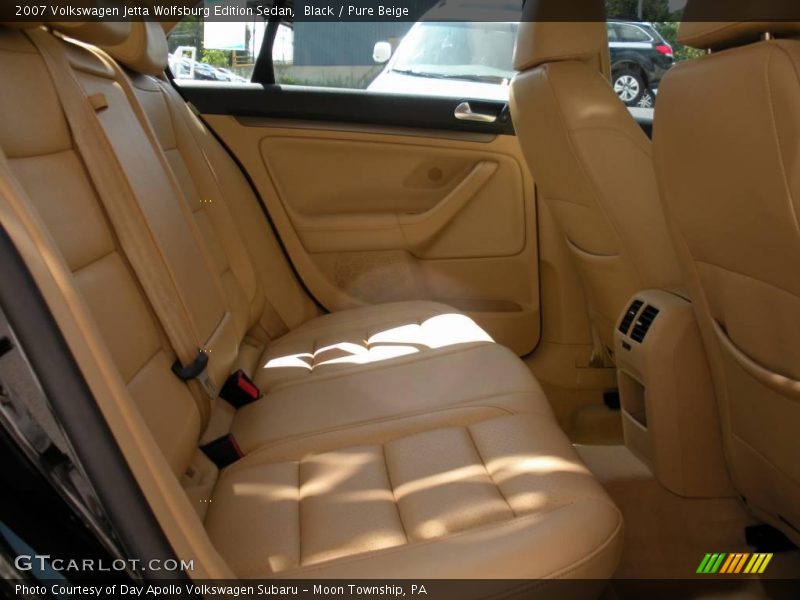 Black / Pure Beige 2007 Volkswagen Jetta Wolfsburg Edition Sedan