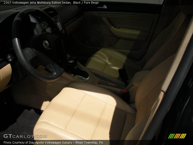 Black / Pure Beige 2007 Volkswagen Jetta Wolfsburg Edition Sedan