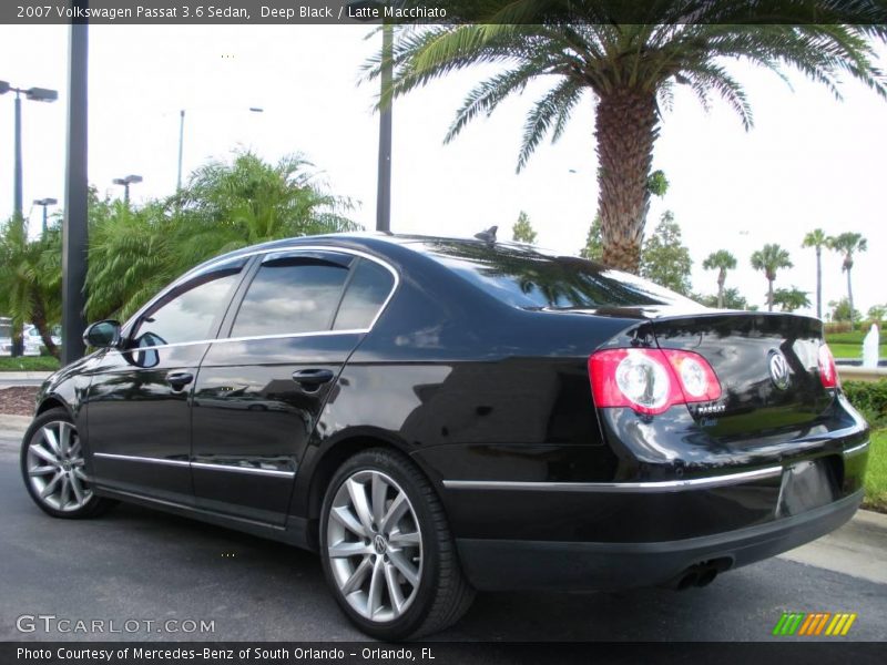 Deep Black / Latte Macchiato 2007 Volkswagen Passat 3.6 Sedan