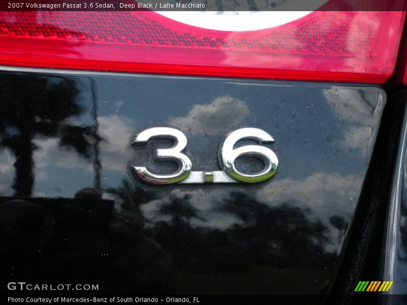 Deep Black / Latte Macchiato 2007 Volkswagen Passat 3.6 Sedan